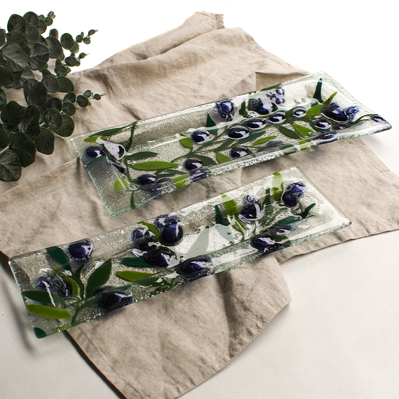 Serving trays